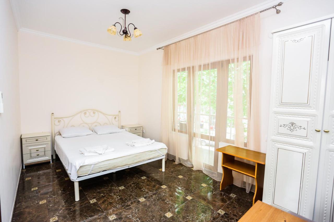 Hotel Sabina Gagra Luaran gambar